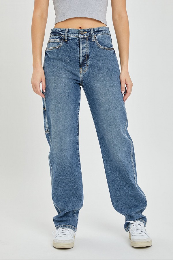 MID WAISTED 90's BAGGY JEAN with CARPENTER DETAILS